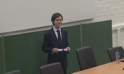 15-Year-Old Completes PhD in Quantum Physics, Sets Sights on AI-Driven ‘Superhumans’
