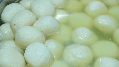 7 Indian Cities Known for Their Signature Sweets