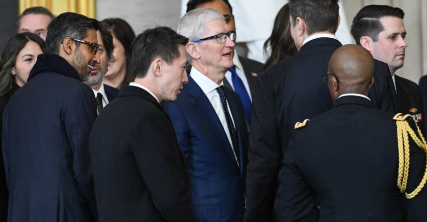 Tim Cook and Sundar Pichai are cowards